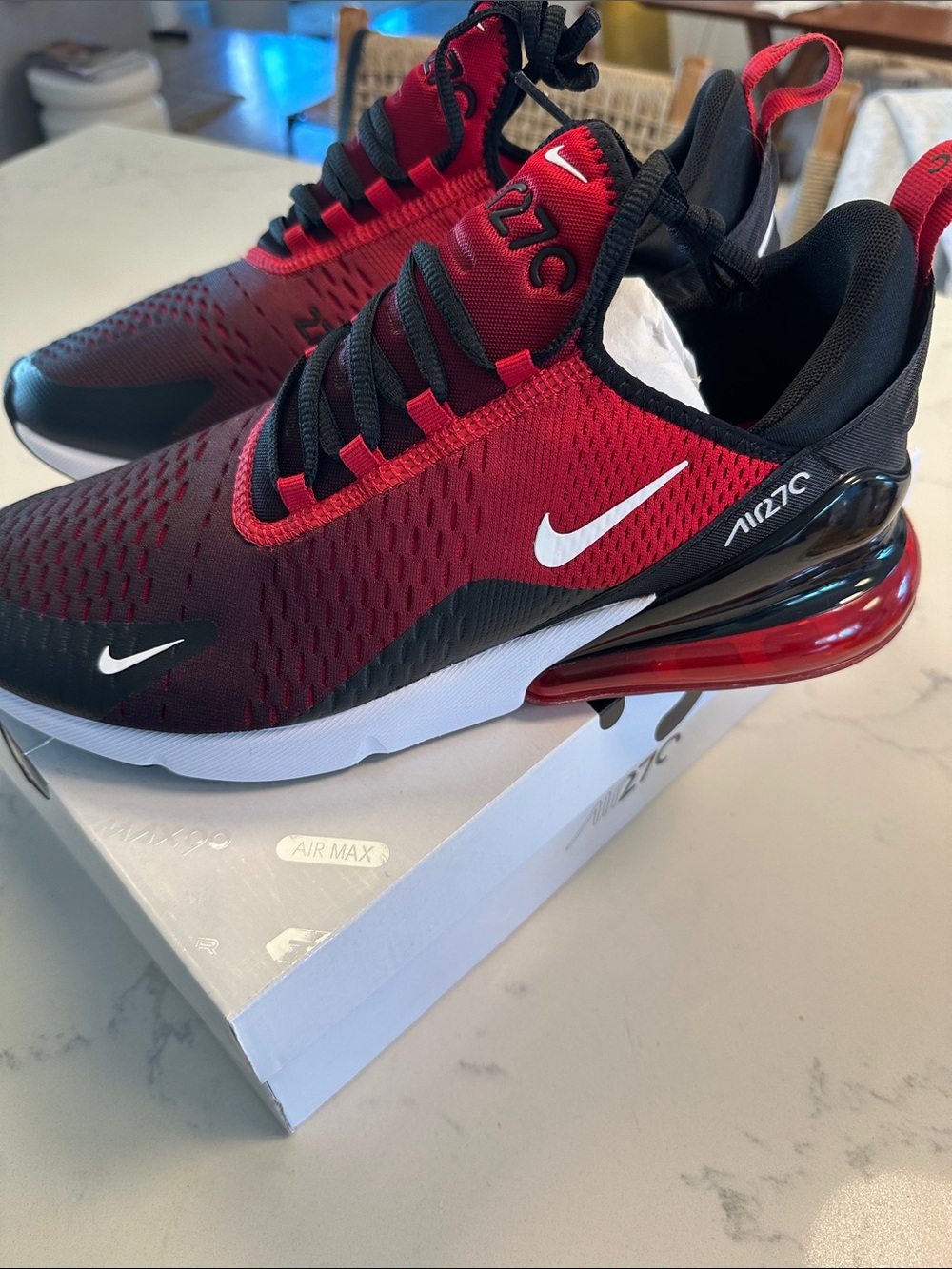 BRAND NEW Nike Men's Air Max 270 Sneakers - Red, Black & White - never worn